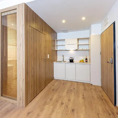 Comfort Hotel apartamentowy 3*